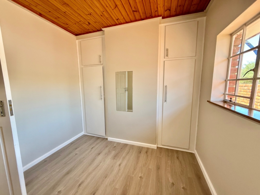 5 Bedroom Property for Sale in Bluewater Bay Eastern Cape